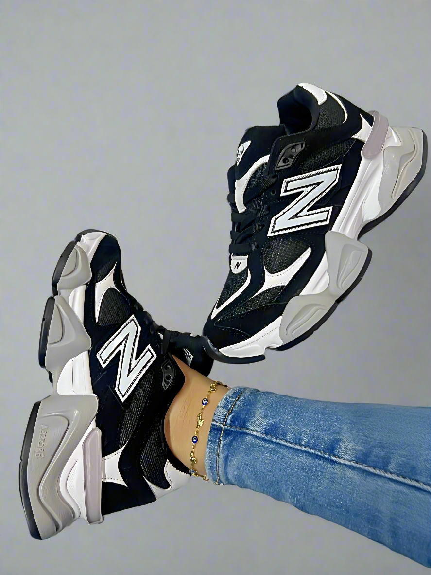 New Balance 9060 Negro Blanco