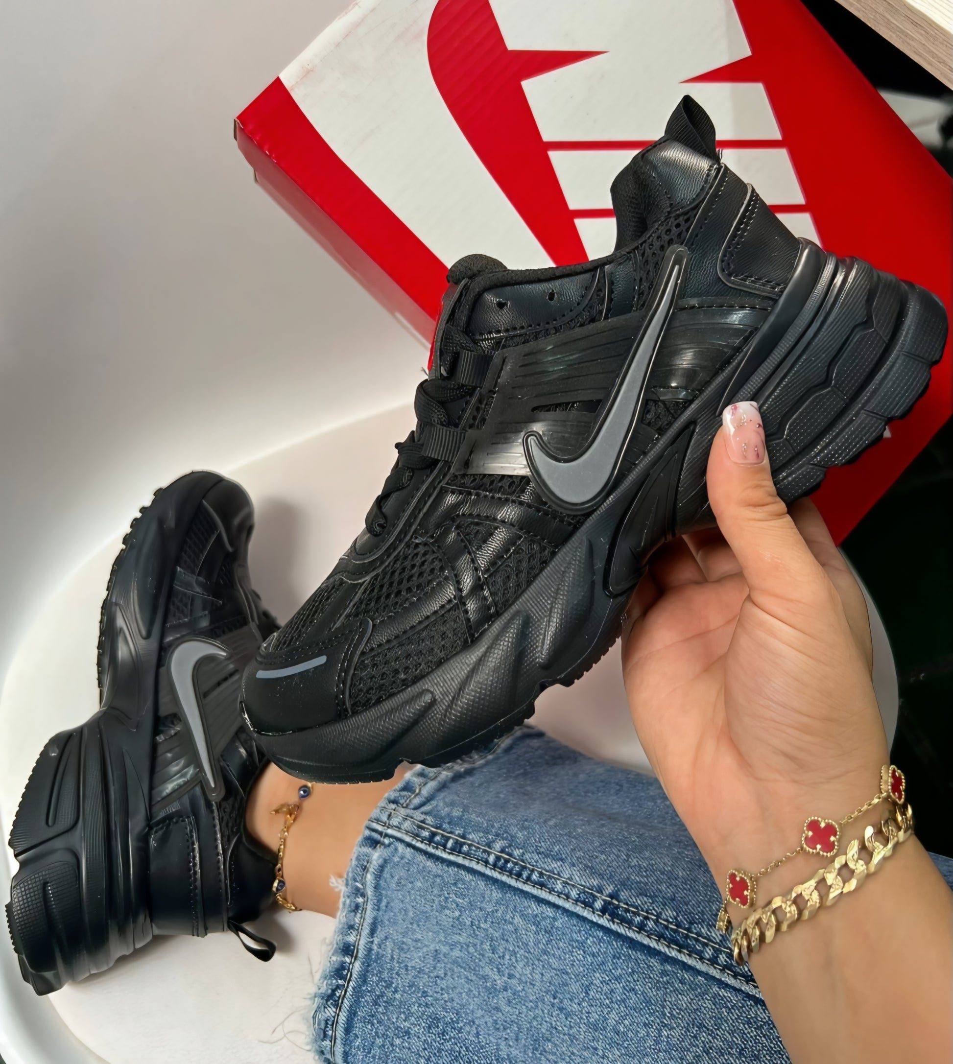 Nike V2k Run Negro Total